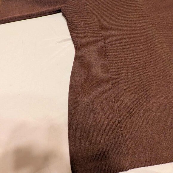St. John by Marie Gray Womens 4 Brown Knit w Gold Buttons Cardigan - EUC - Picture 11 of 16